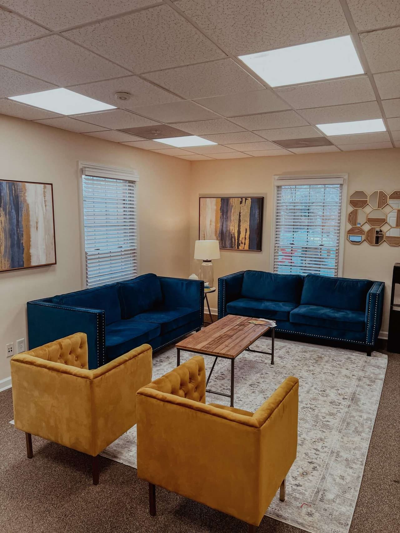 Soft seating for rest and conversation between sessions